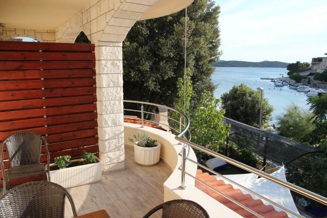 Apartments Time Off Жаборич Екстериор снимка